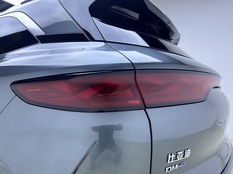 BYD Tang L DM 2025