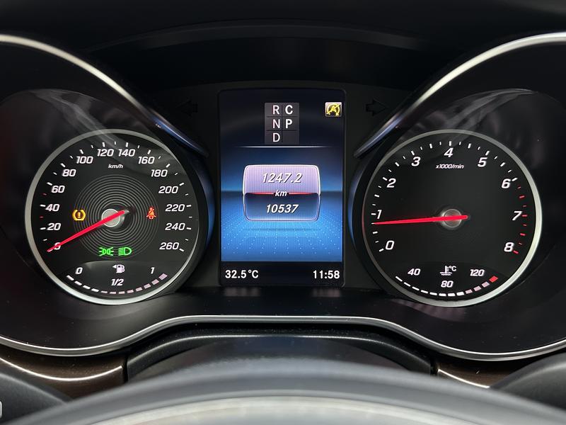 Mercedes-Benz Mercedes Benz V-Class 2021