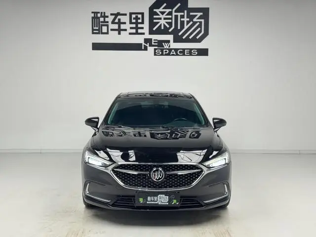 Buick Lacrosse 652T luxury
