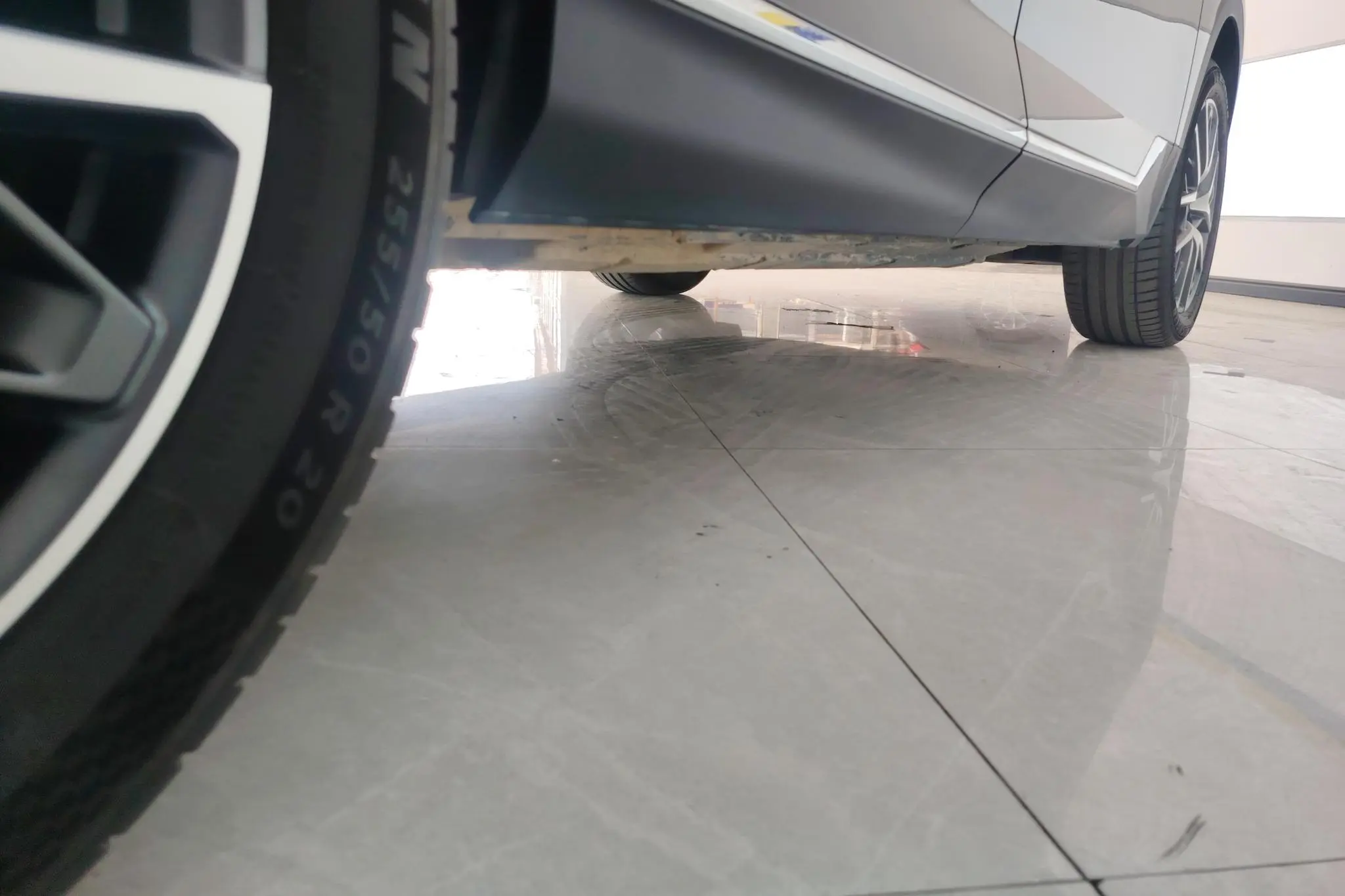 GAC Trumpchi GS8 Pilot Series 2.0 TGDI two-wheel drive Luxury Smart Edition