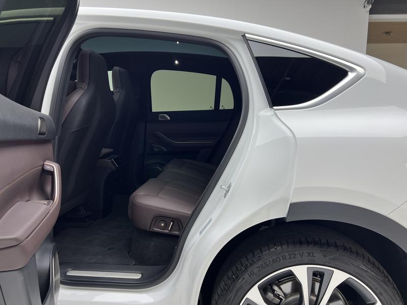 NIO NIO EC7 2024