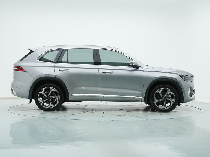 Geely Emgrand L 2024