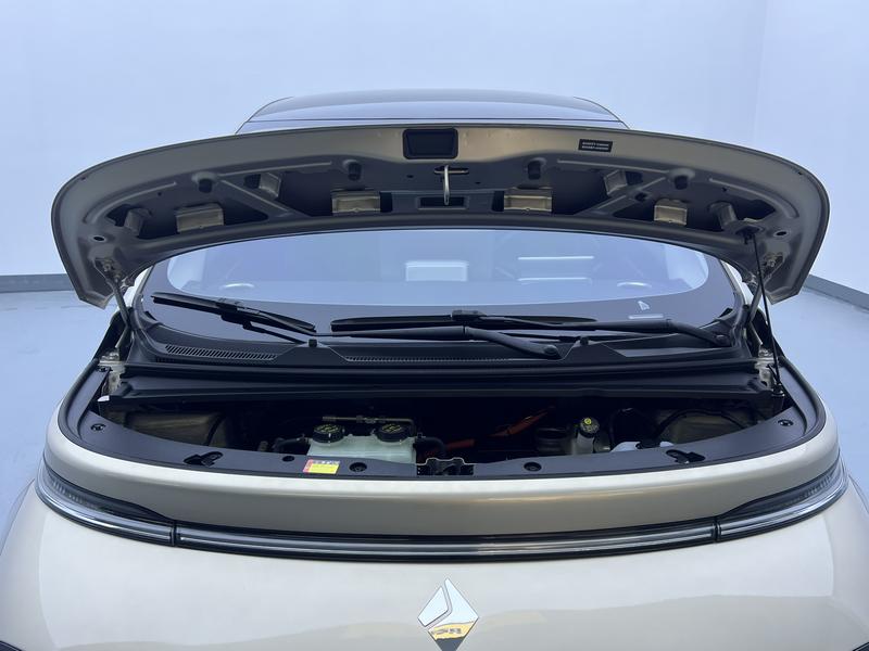 Baojun Yunduo 2023