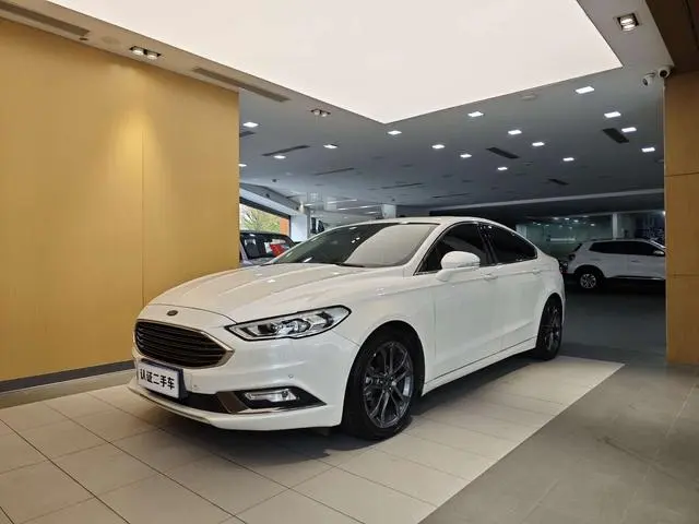 Ford Mondeo EcoBoost 180 Cognac Special Edition