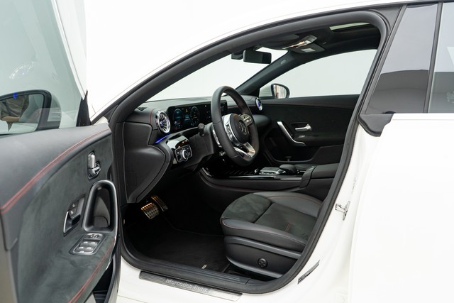Mercedes-Benz Mercedes Benz CLA (imported) 2021