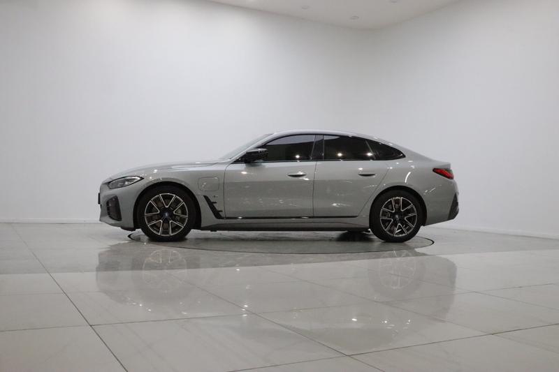 BMW BMW i4 2022