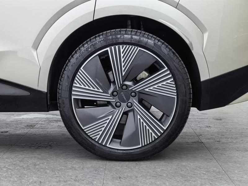 Lynk & Co Lynk&Co 08 EM-P 2023