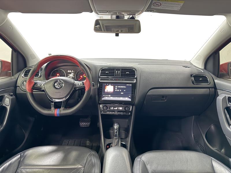 Volkswagen Polo 2014