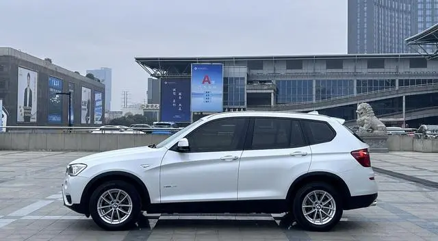 BMW BMW X3 (imported) sDrive20i