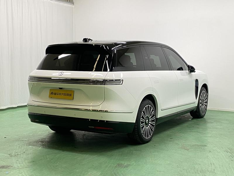 NIO NIO ES8 2026