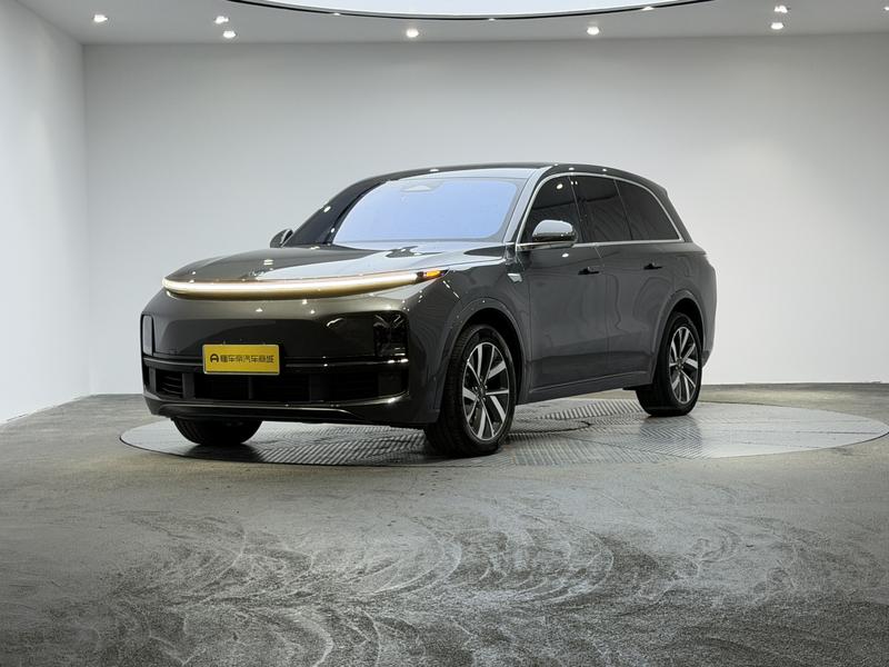 Li Auto Ideal L8 2023