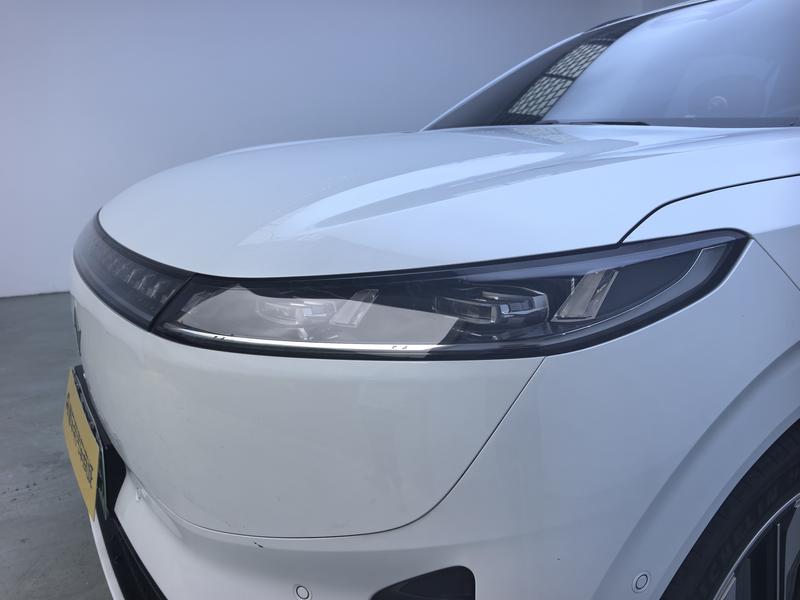 Dongfeng Yipai Eπ 008 2024