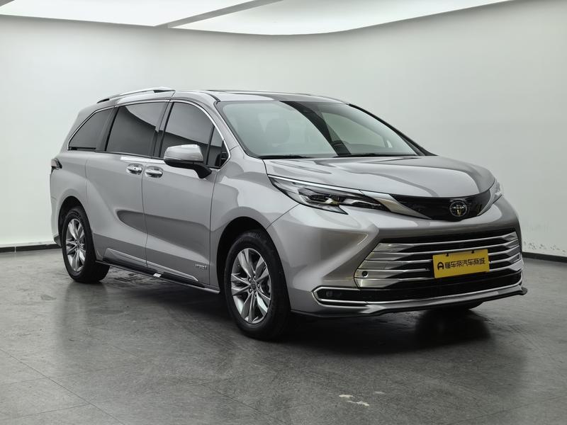Toyota Sienna 2021