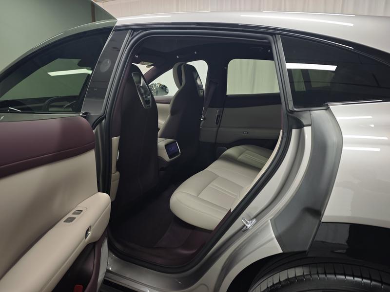 Xiaomi Auto Xiaomi YU7 2025