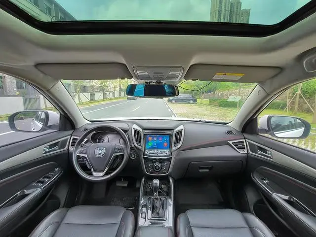 Changan Changan CS75 Scirocco Version 1.5T Automatic Sharp Type