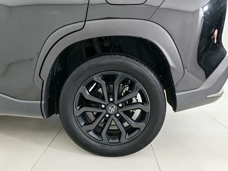 Toyota Frontlander 2023