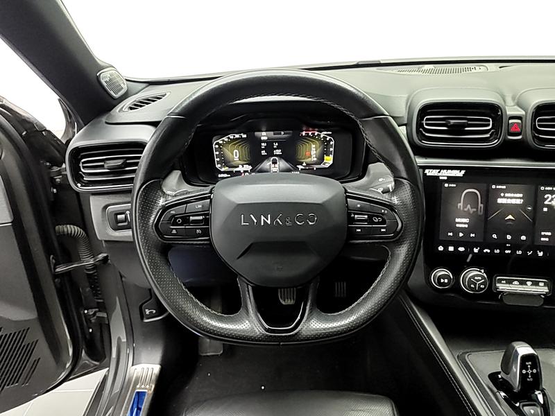 Lynk & Co Link 03 2022