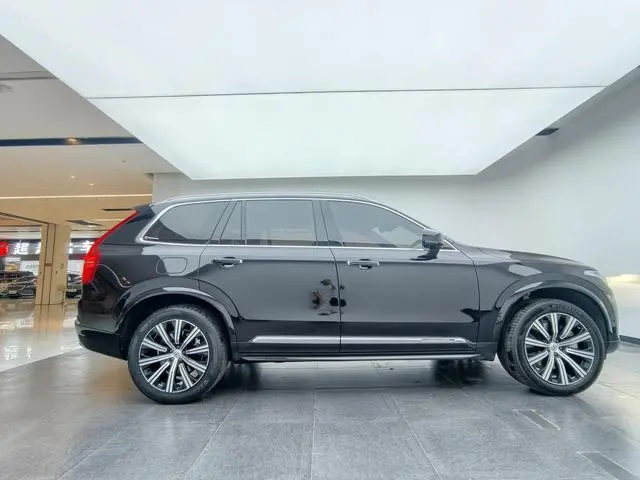 Volvo Volvo XC90 PHEV E-drive hybrid T8 Zhizun Deluxe Edition 7 Seats