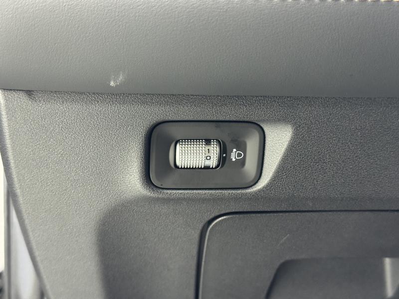 Geely Emgrand L 2024