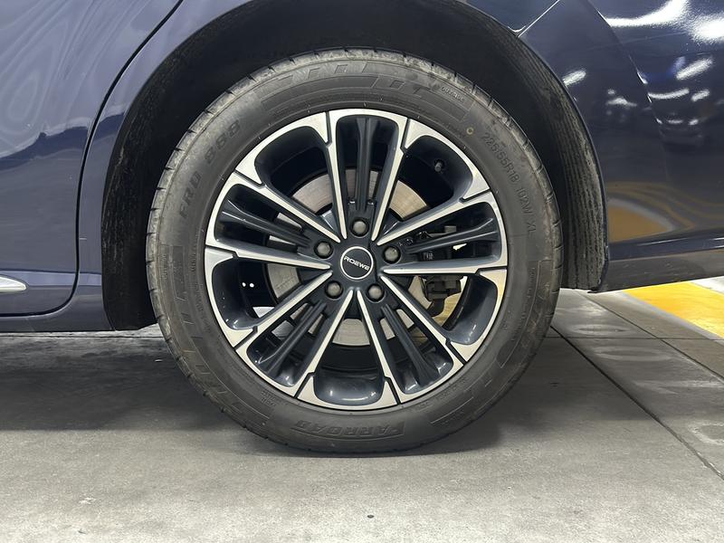 Roewe Roewe iMAX8 2021