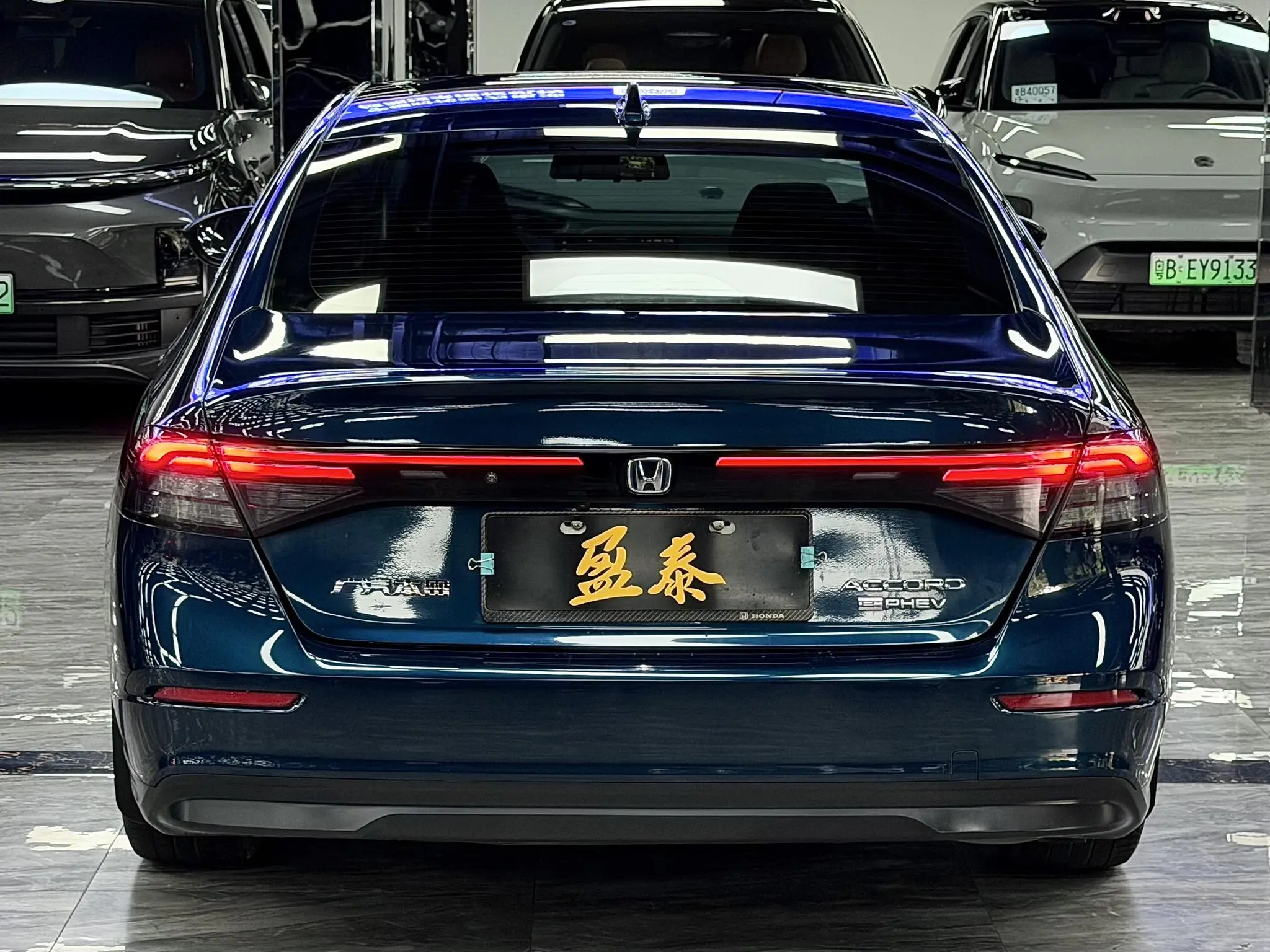 Honda Accord PHEV e: PHEV Deluxe Edition
