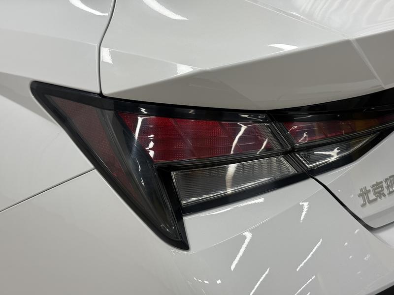 Hyundai Elantra 2023