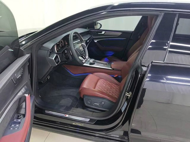 Audi Audi A7L 2024