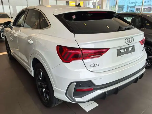 Audi Audi Q3 Sportback 40 TFSI Enjoy Life Edition