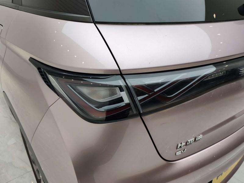 BYD dolphin 2024
