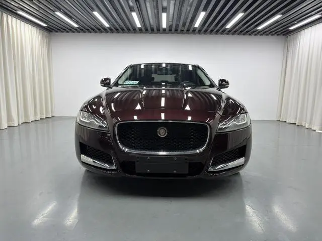 Jaguar Jaguar XFL XFL 2.0T 250PS Premium Edition