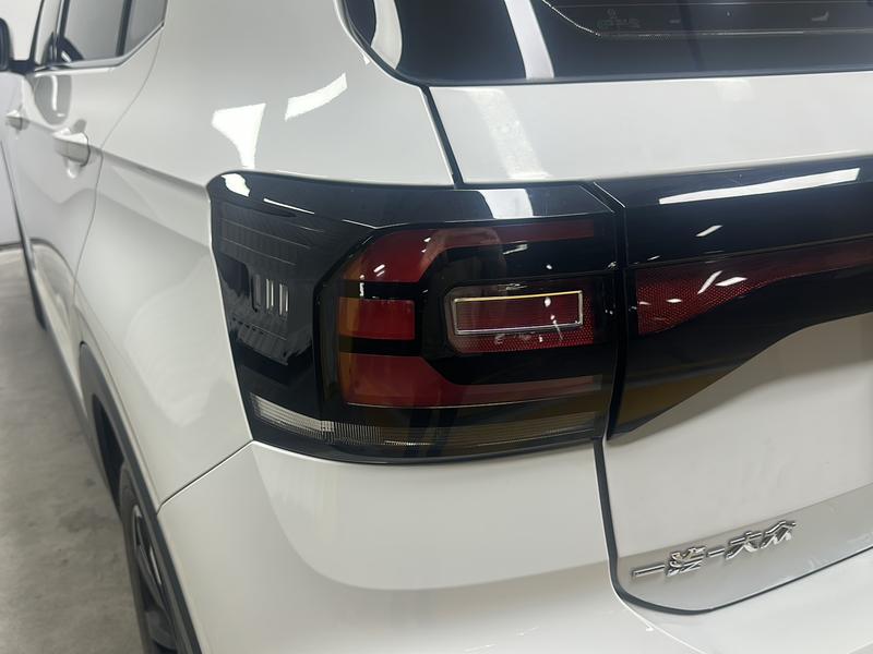 Volkswagen Explore Shadow 2021
