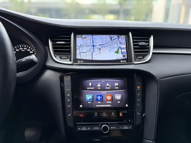 Infiniti Infiniti QX50 2.0T four-wheel drive smart version