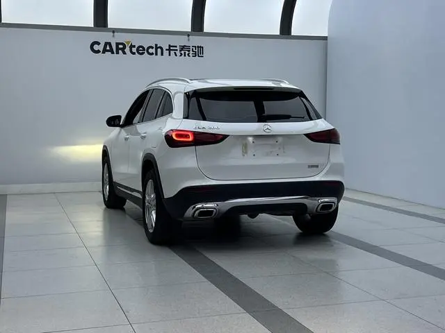 Mercedes-Benz Mercedes-Benz GLA Second facelift GLA 200