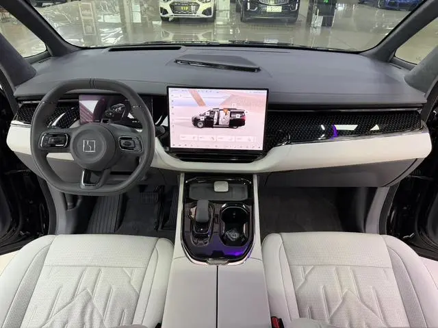 ZEEKR ZEEKR 009 Seven-seater aisle version two-wheel drive 108kWh