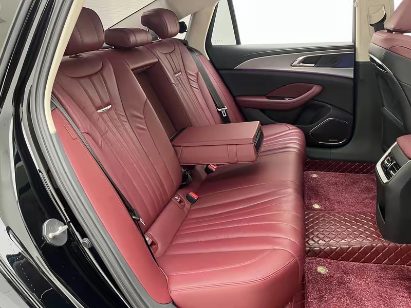 Hongqi Red Flag H5 2024