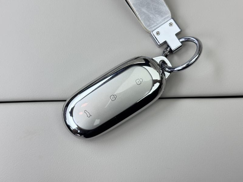 Li Auto Ideal L6 2024