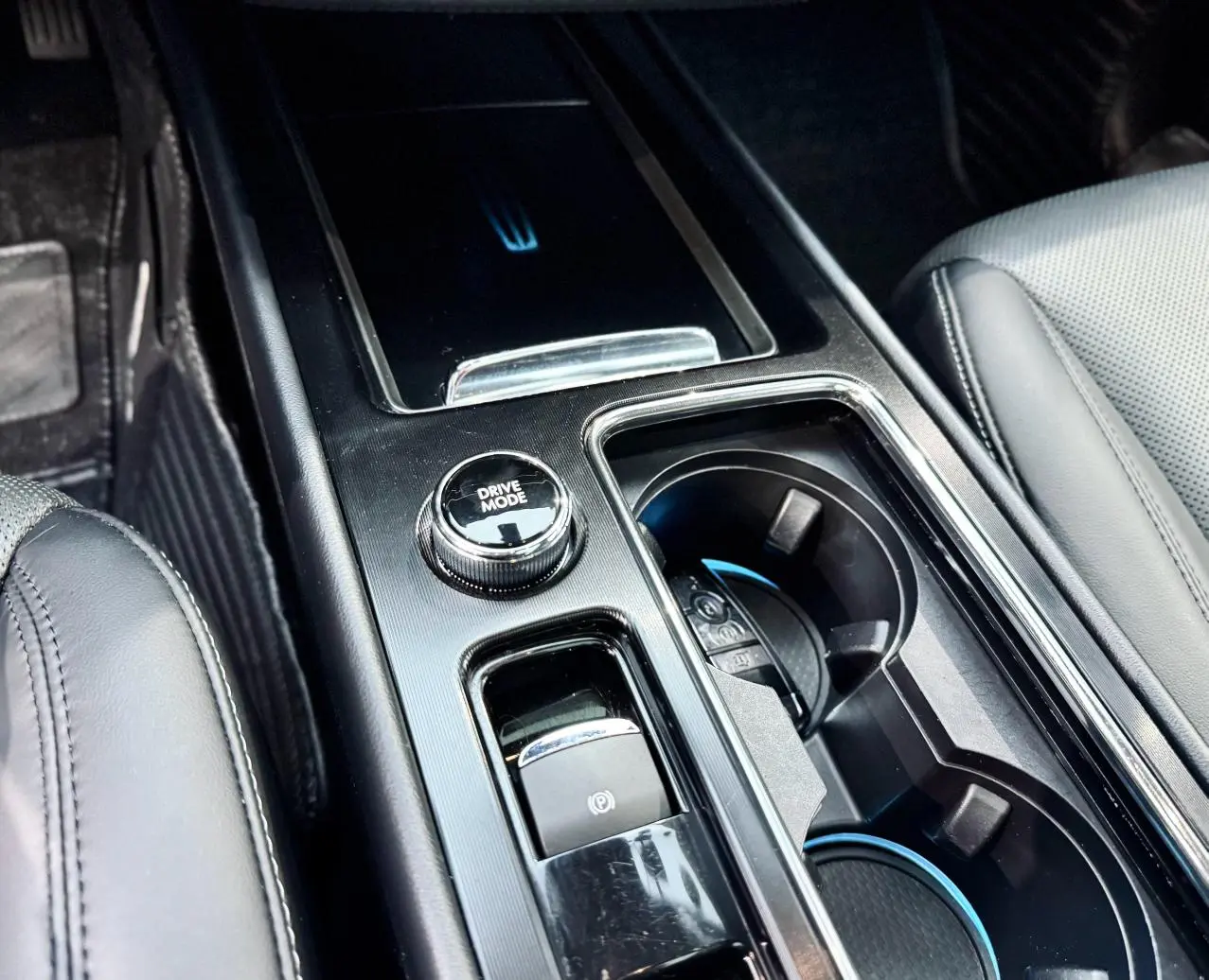 Lincoln Adventurer 2.0T two-wheel drive Zunya edition