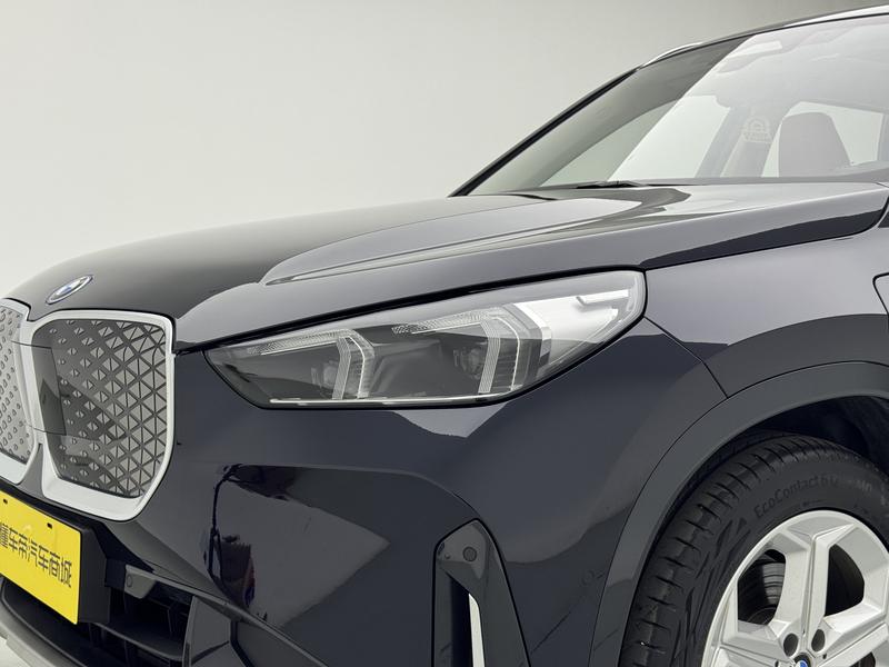 BMW BMW iX1 2026
