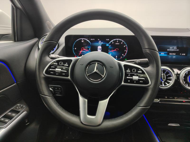 Mercedes-Benz Mercedes Benz GLA 2022