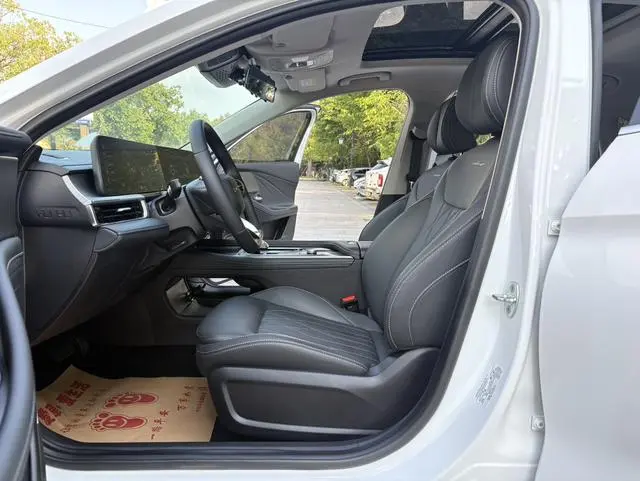 Chery Fulwin Arrizo 8 1.6TGDI DCT Yi