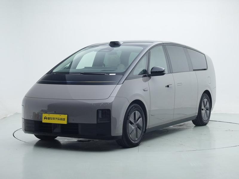 Li Auto Ideal MEGA 2024