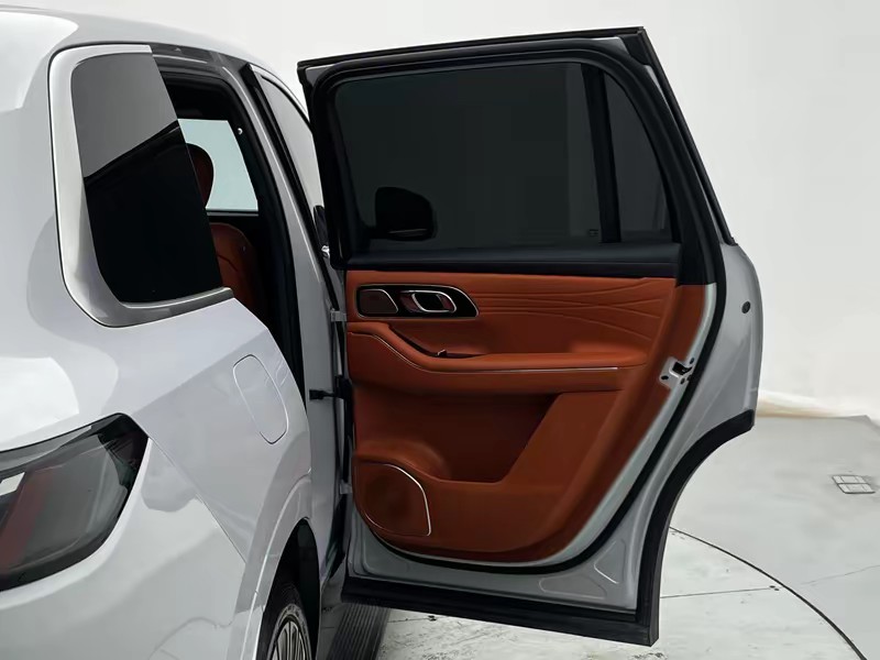 Geely Galaxy Galaxy M9 2025
