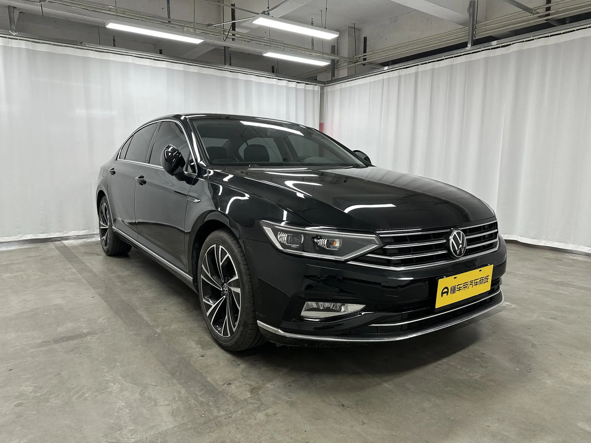 Volkswagen Magotan 330TSI DSG Luxury