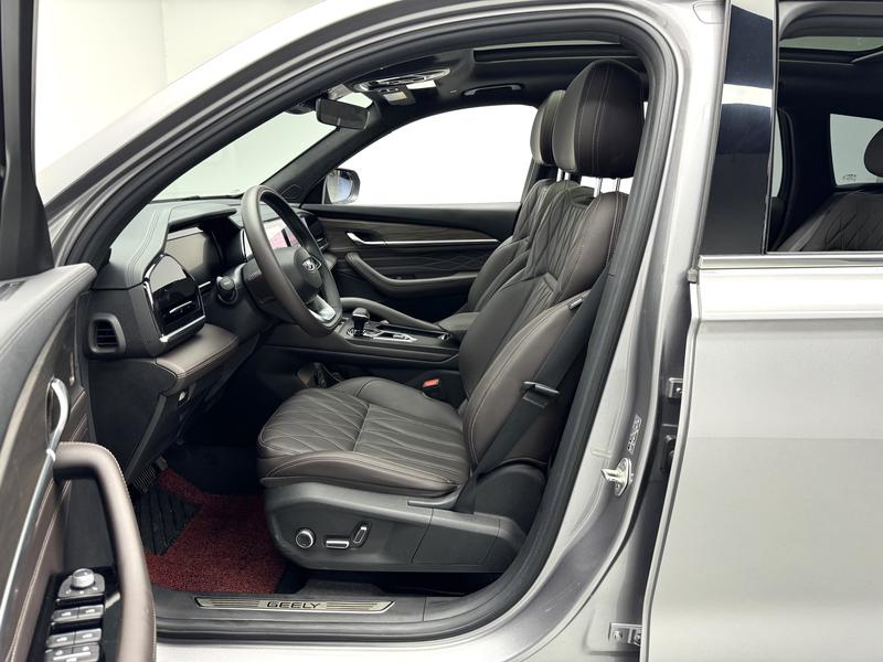 Geely Emgrand L 2025