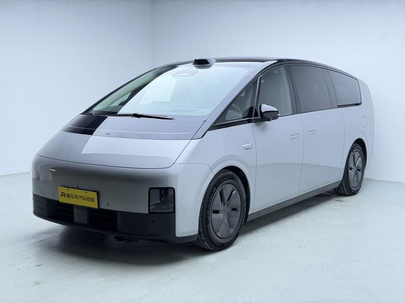 Li Auto Ideal MEGA 2024