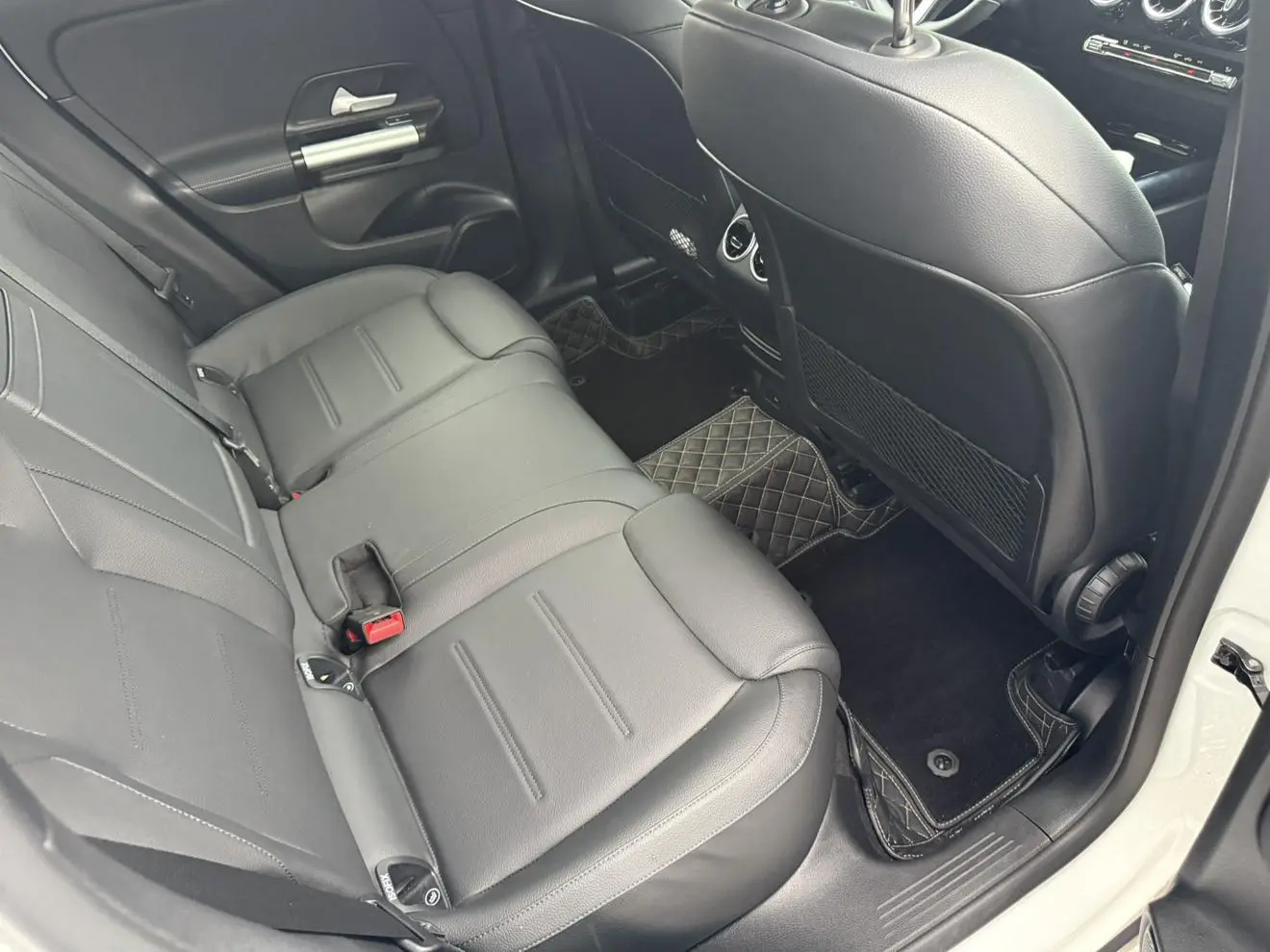 Mercedes-Benz Mercedes-Benz GLA Facelift GLA 200