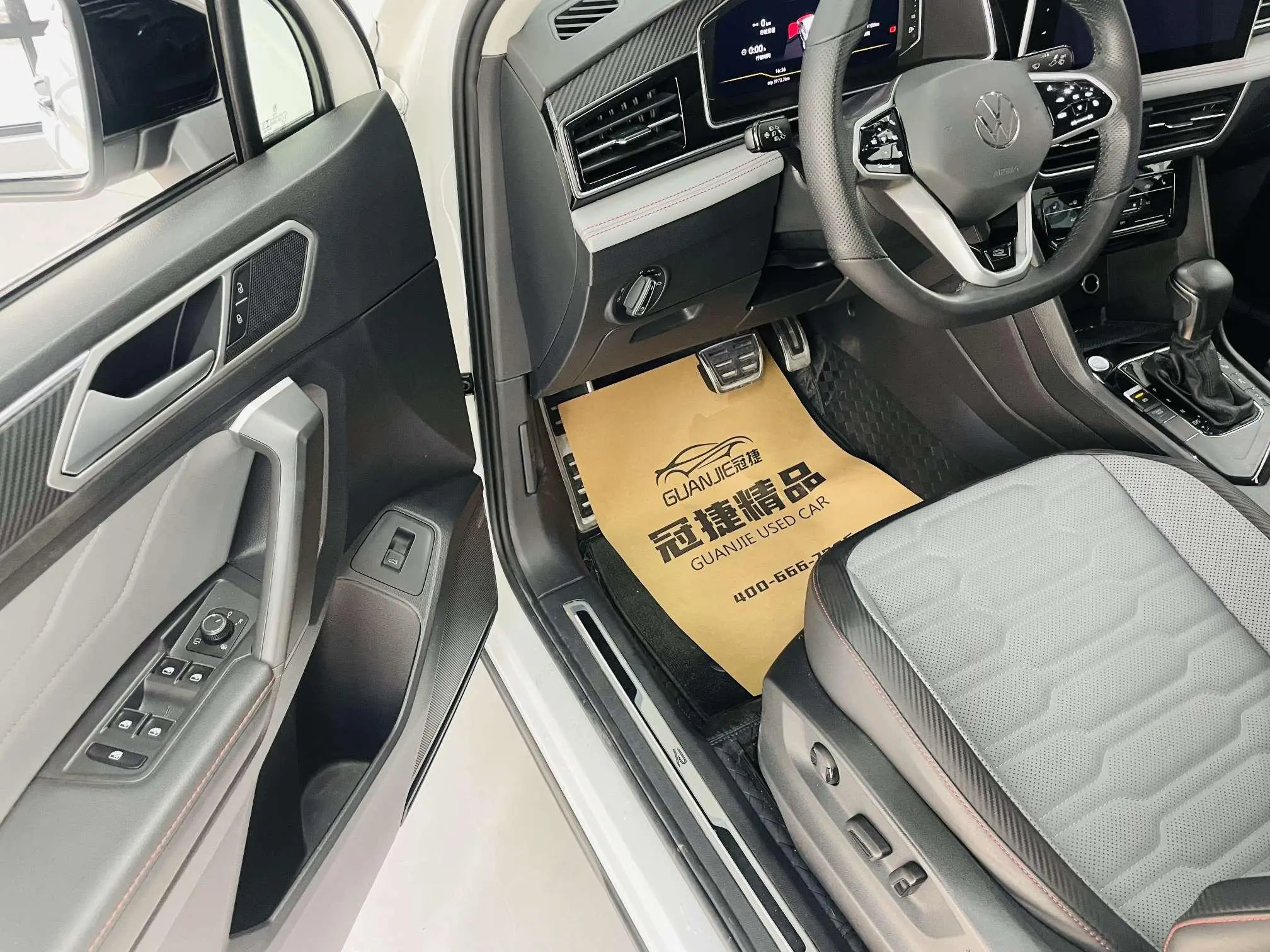 Volkswagen Tiguan X Facelifted 330TSI two-wheel drive ultimate edition