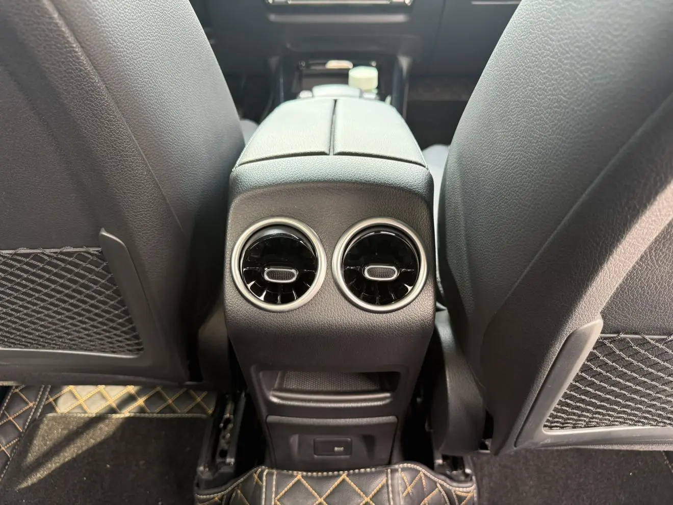 Mercedes-Benz Mercedes-Benz GLA Facelift GLA 200