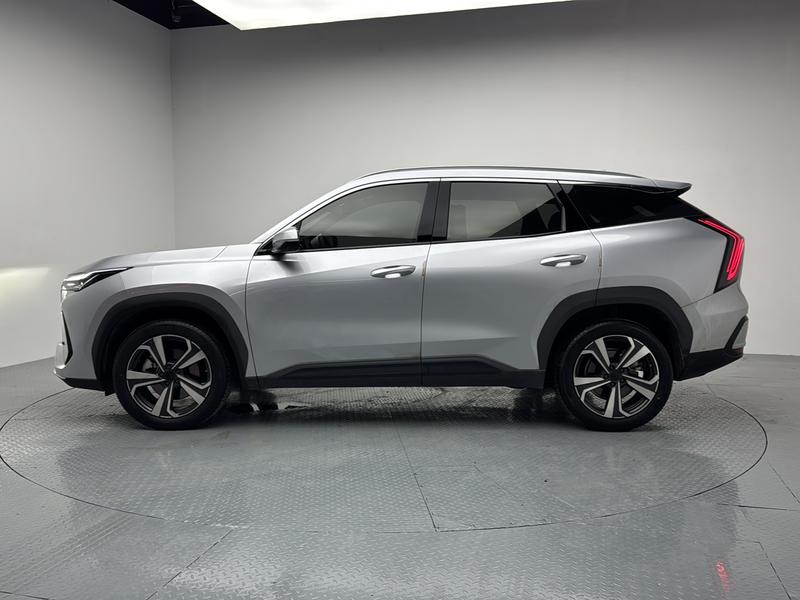 Geely Boyue L 2025