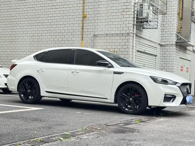 MG MG6 1.5T Automatic Trophy Ultimate Edition